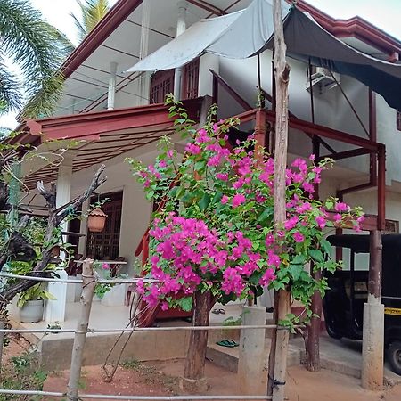 Yaluwa Tourist Rest & Cooking Class Anuradhapura Ngoại thất bức ảnh